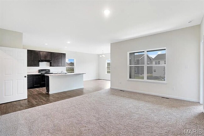 Building Photo - 810 Colony Rdg Ct