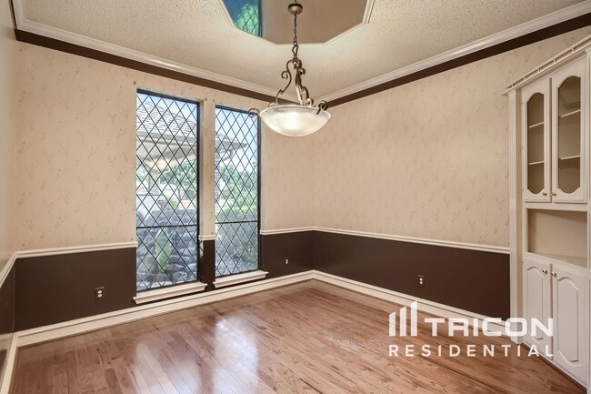Foto del edificio - 830 Mill Creek Cir