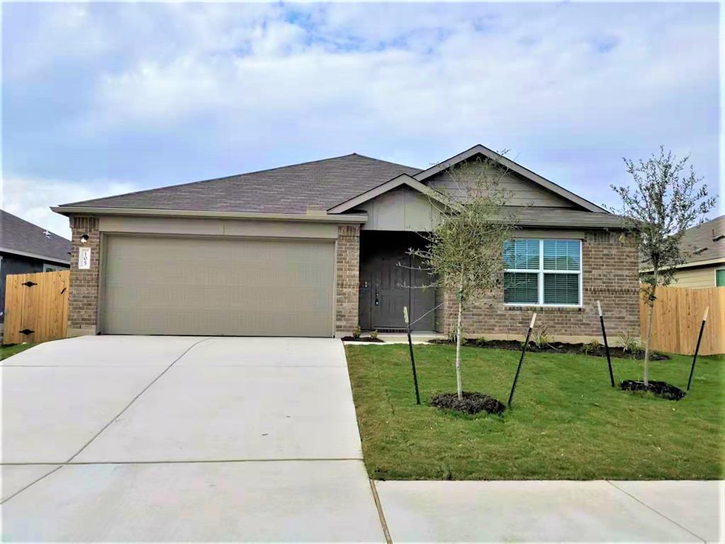 Foto principal - 105 Bear Oak St