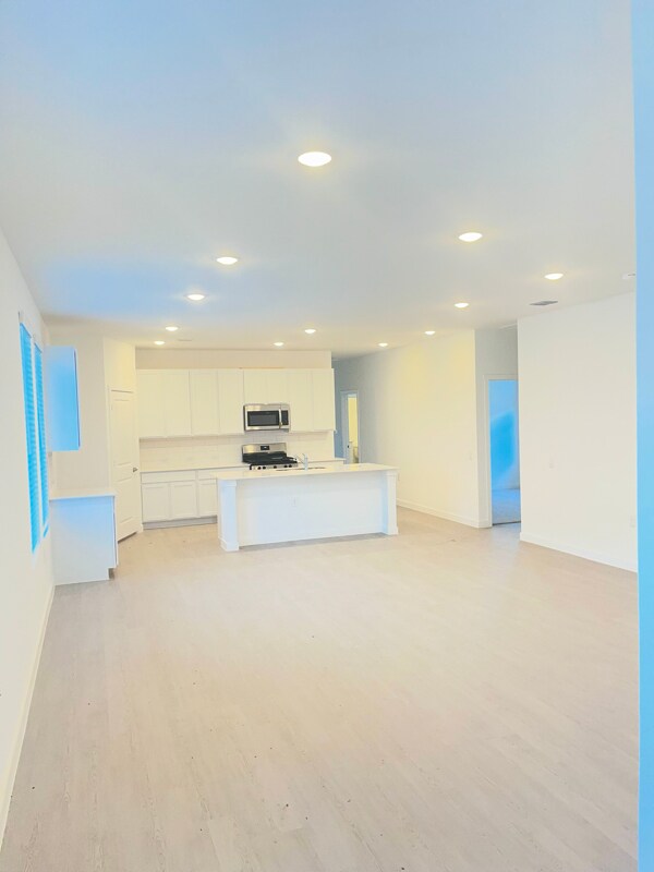 Building Photo - 1414 Caceres Spur