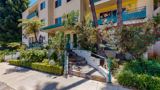 Kelton Mansión Apartments - 631 Kelton Ave