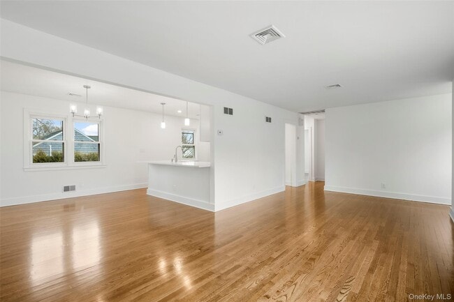 Foto del edificio - 319 Wagner Ave