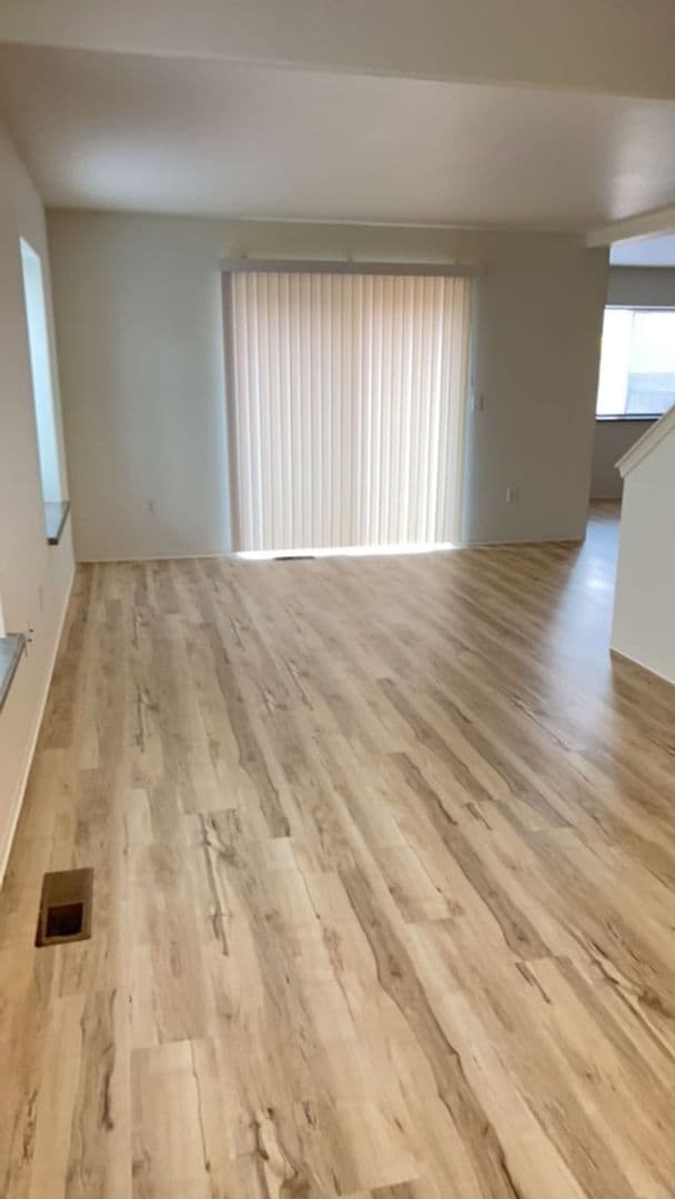 Building Photo - 1551-1551 Hartell St