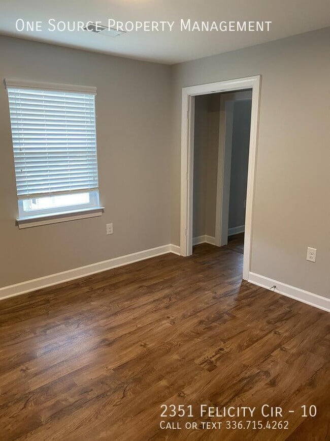 Building Photo - 2351 Felicity Cir