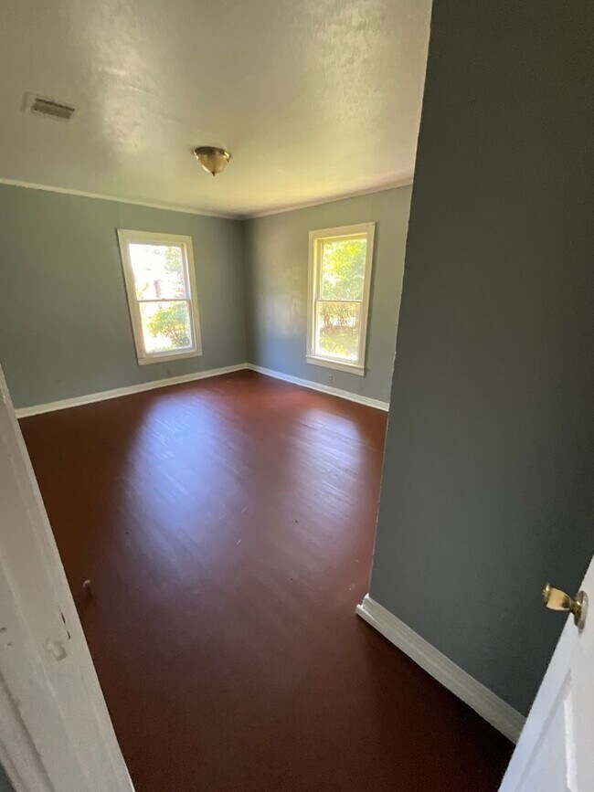 Foto del edificio - Section 8 Approved