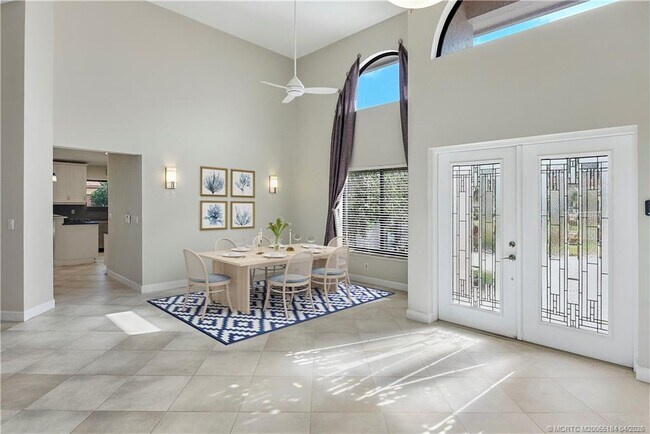 Foto del edificio - 4194 SW Gleneagle Cir