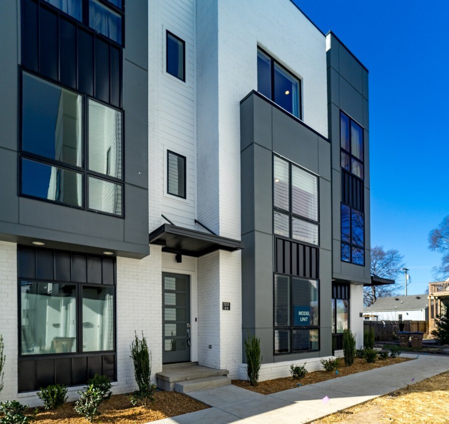 Foto principal - 1010 Scovel St