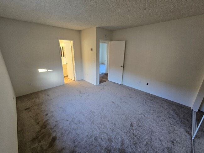 Building Photo - 7474-76 Armstrong Pl