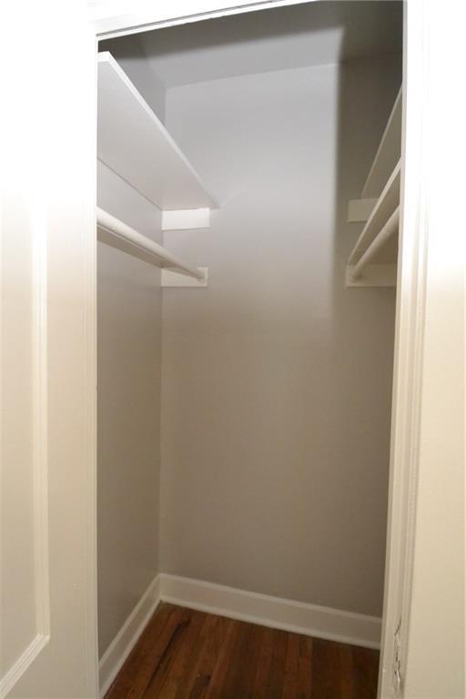 Foto del edificio - 915 W 21st St