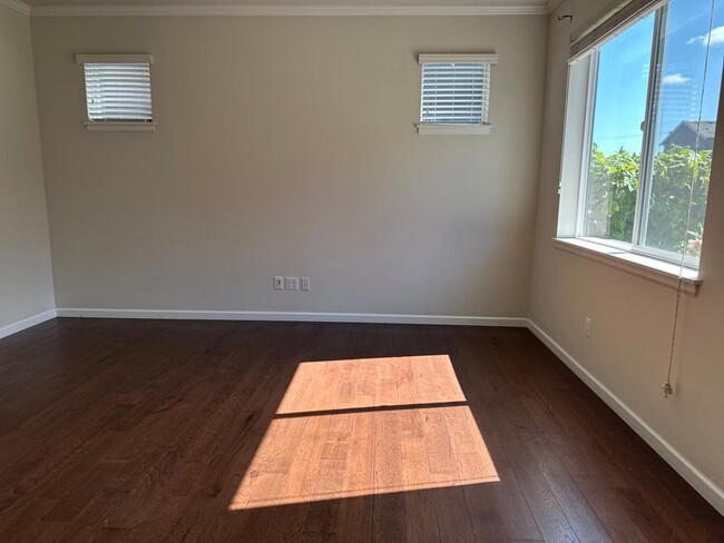 Family room - 3632 202nd St SE