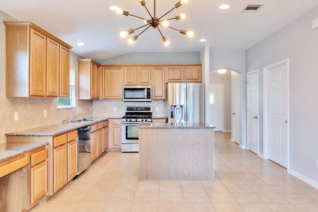 Building Photo - 133 Calline Mayes Run