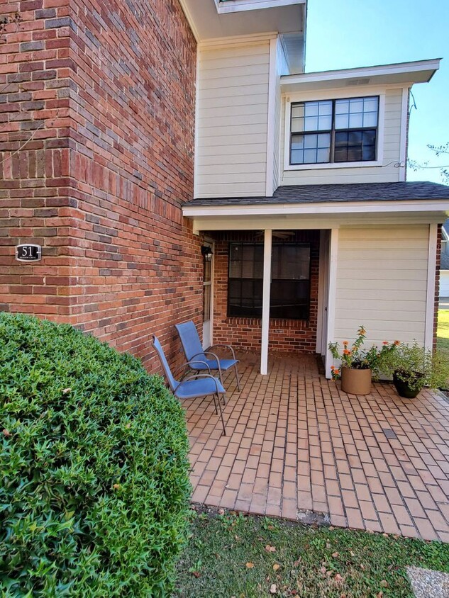 Foto principal - 2 br, 2 bath House - 51 Meadow Creek Dr