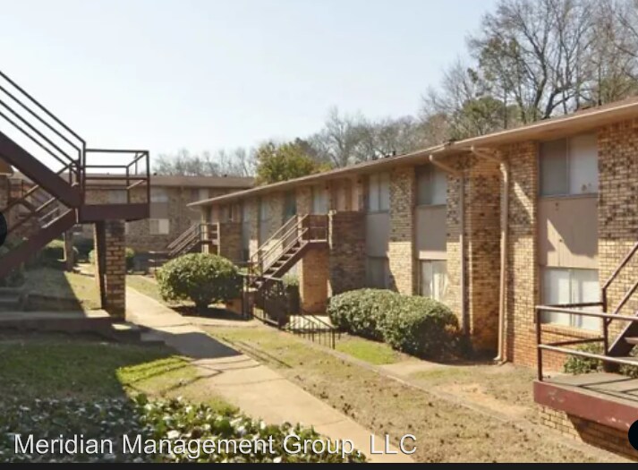 Primary Photo - 2 br, 1 bath Apartment - 4685 Courtney Drive