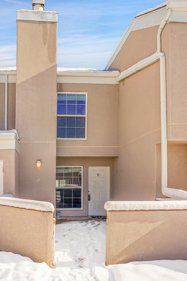 Photo - $1,395 - 2 Bed, 1.5 Bath Townhome in CO Springs with Central AC and All Utilities Included