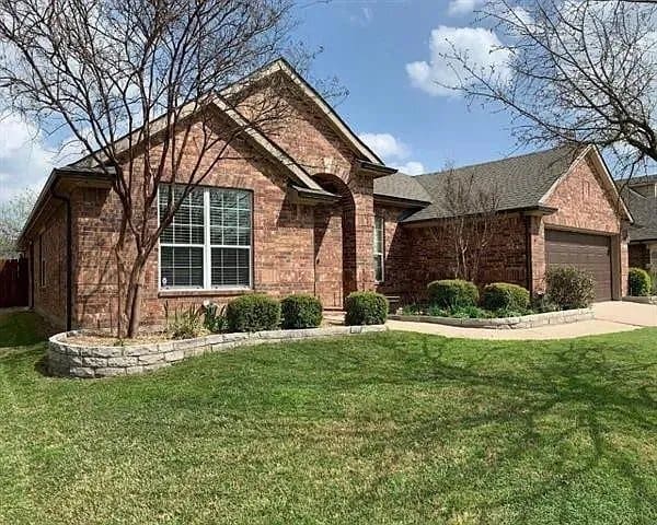 Building Photo - 317 Lockhurst Dr