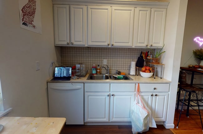 Photo - 1739 W Berks St Apartment