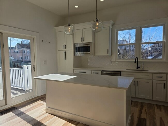 Foto del edificio - 84 Dudley St