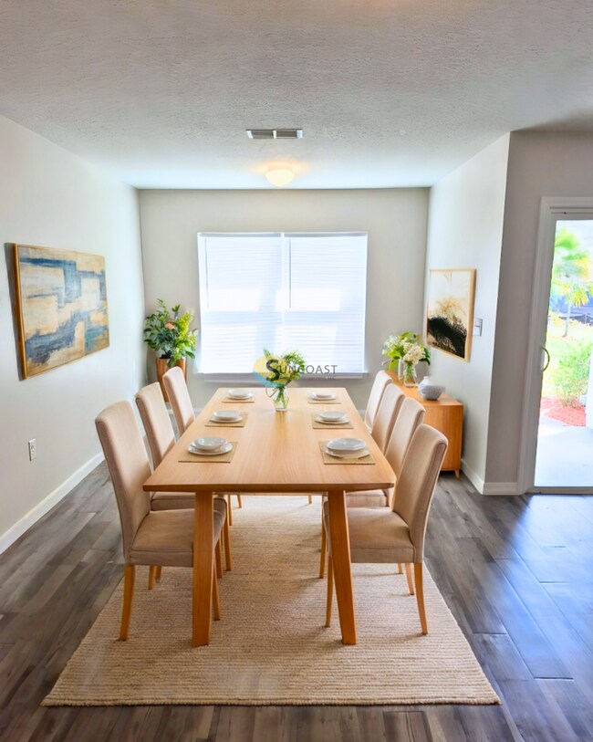 Foto del edificio - 1 Rosecroft Ln