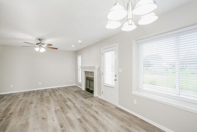 Foto del edificio - 7345 Red Rock Rd