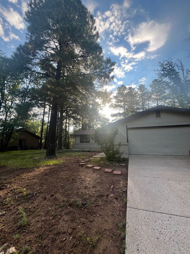 Building Photo - Rare Rental Opportunity in Continental Cou...