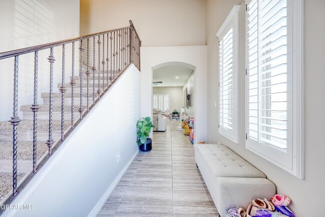 Foto del edificio - 2163 Enchanted Brk Dr