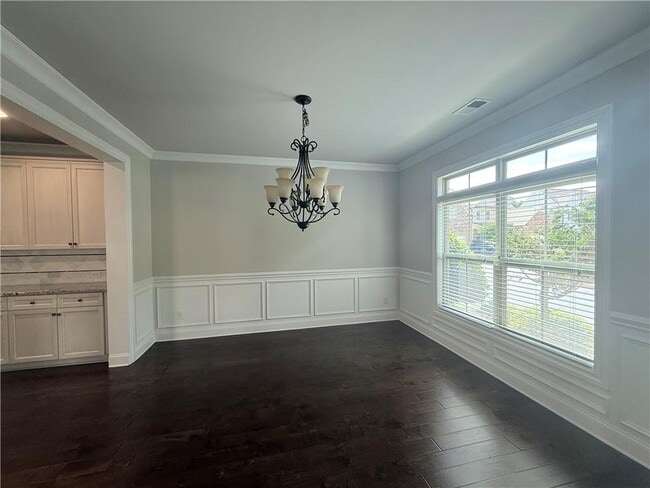 Building Photo - 497 Ravenbrook Ln