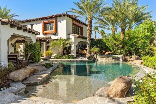 Foto del edificio - 83290 S Bay Dr