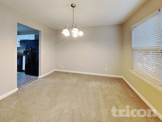 Foto del edificio - 1030 Riverclift Dr