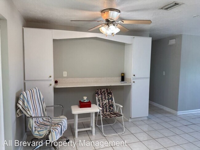 Building Photo - 3 br, 1.5 bath House - 900 Camphor Way