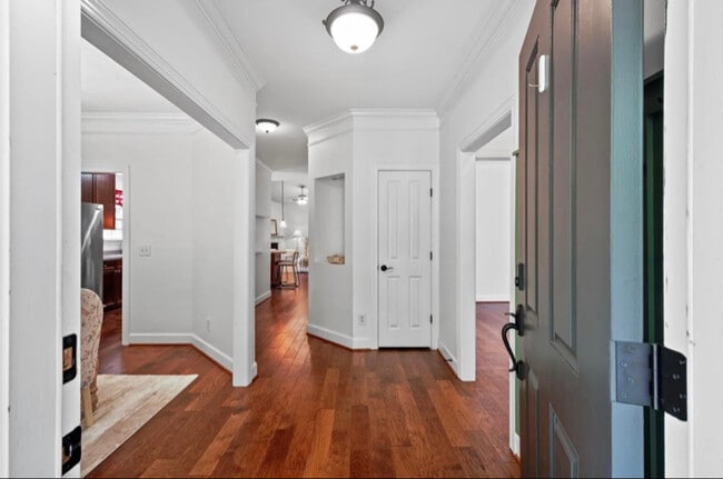 Building Photo - 8344 St Danasus Dr