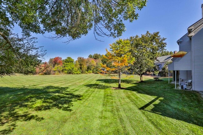 Foto del edificio - 6 Veterans Rd