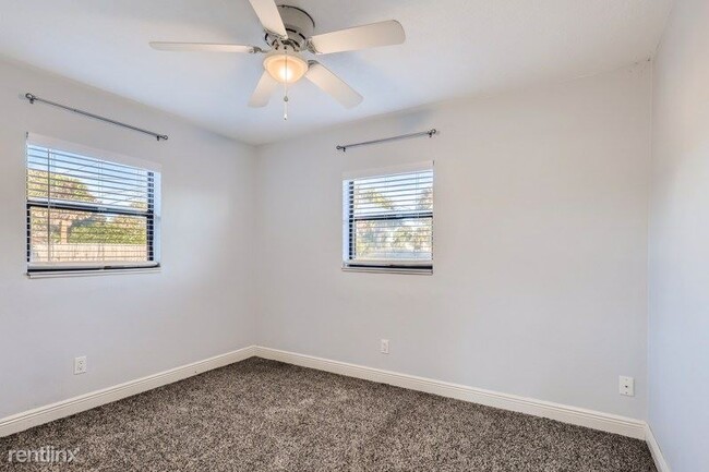 Building Photo - 3 br, 1.5 bath House - 135 Ocean Boulevard
