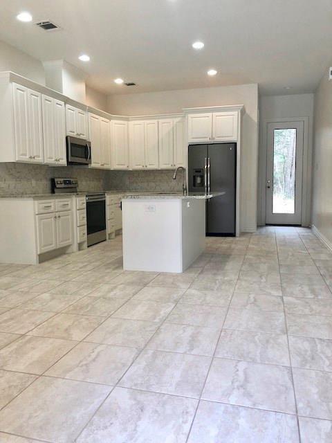 Building Photo - 2610 Appian Way