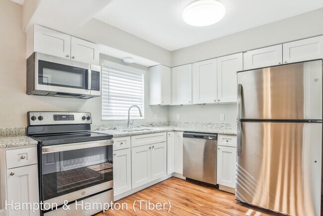 Building Photo - 4 br, 2 bath House - 1119 BOREAS DR
