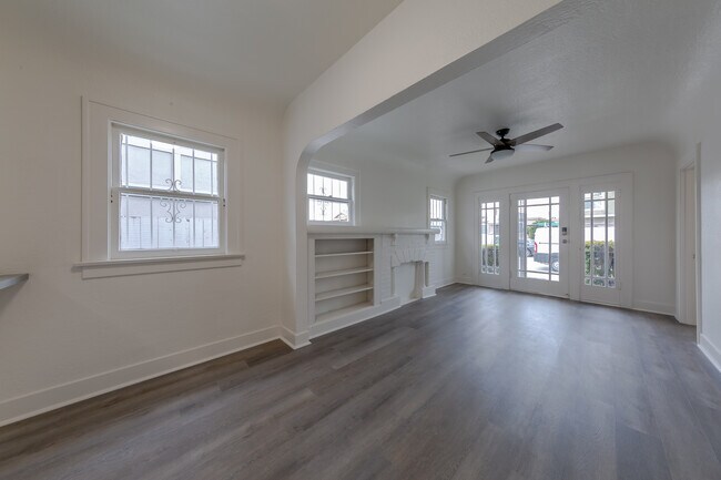 Foto del edificio - 4463 48th St