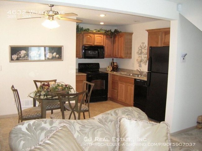 Foto del edificio - 4632 Willow Ave