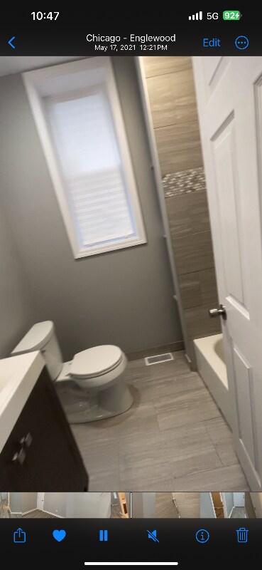 Foto del edificio - 6700 S Green St