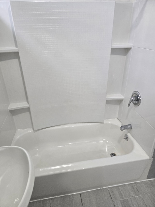 Building Photo - 32 Bunker Ave