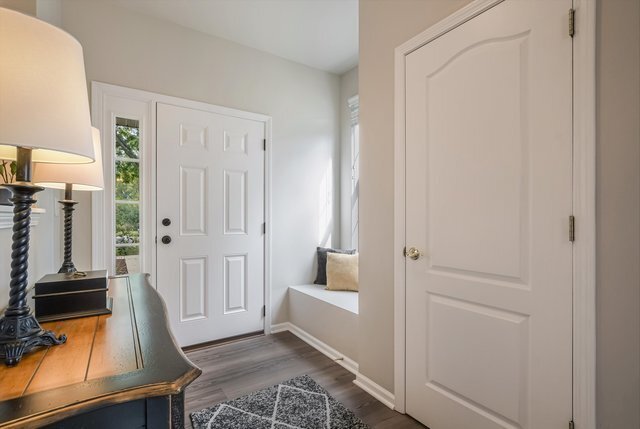 Foto del edificio - 2562 Golf Ridge Cir