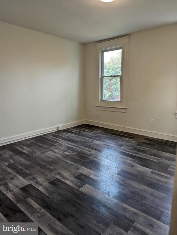 Foto principal - 3727 Manchester Ave