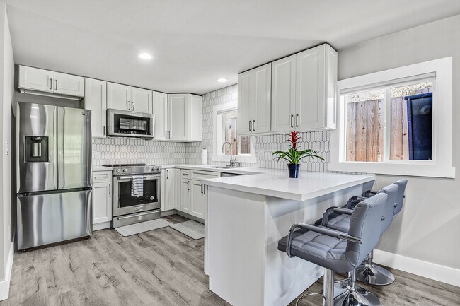 Foto del edificio - 2103 Hillside Ave