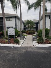Building Photo - 15011 Ashland Cir