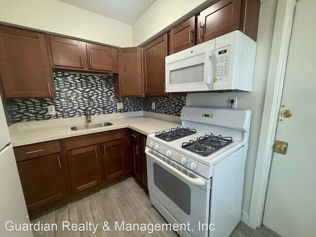 Building Photo - 1 br, 1 bath House - 1721 E Moreland #1