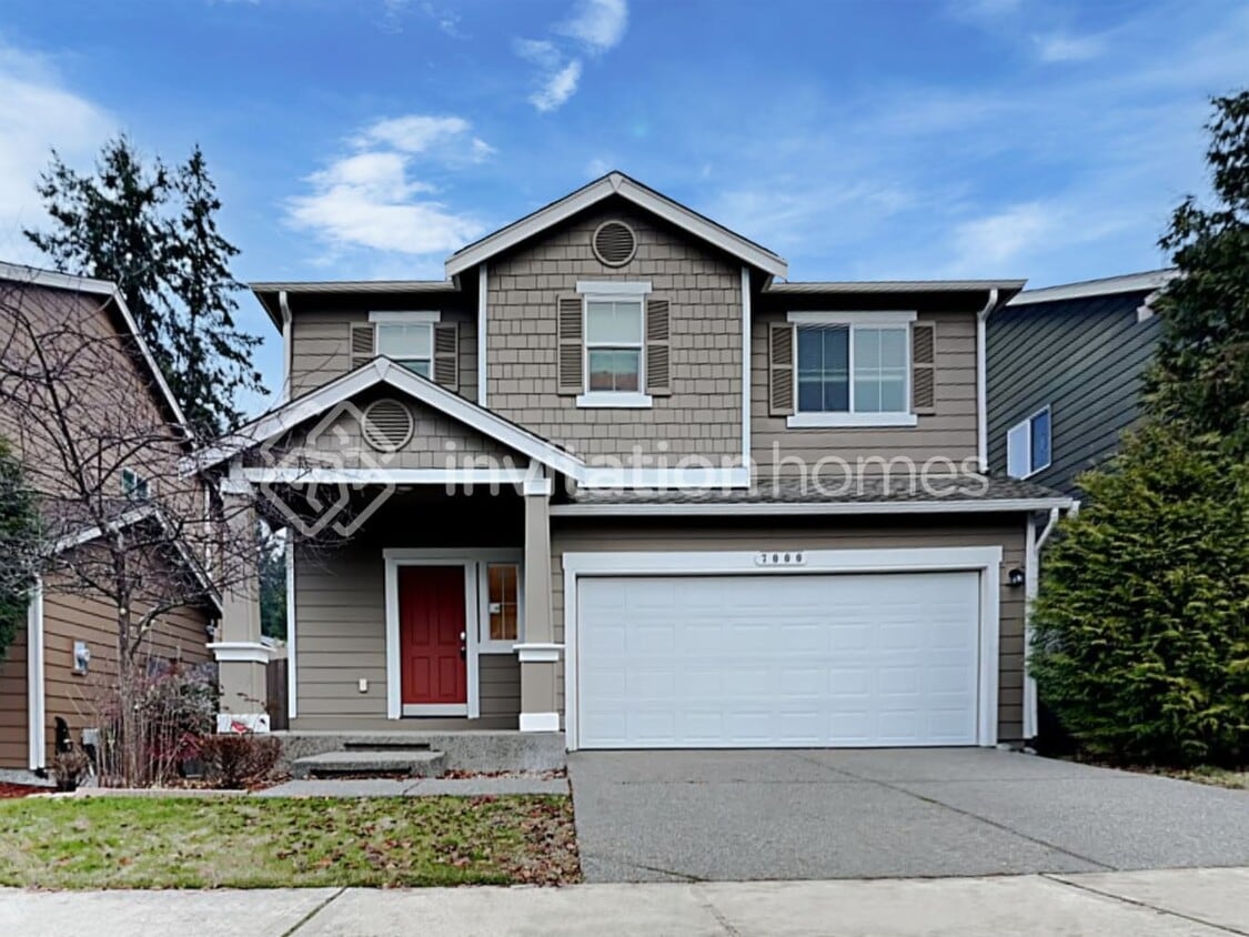 Primary Photo - 7000 Raptor Ave NE