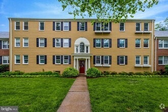 Building Photo - 6726 W Wakefield Dr