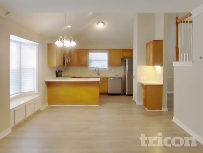 Building Photo - 1220 Idlewood