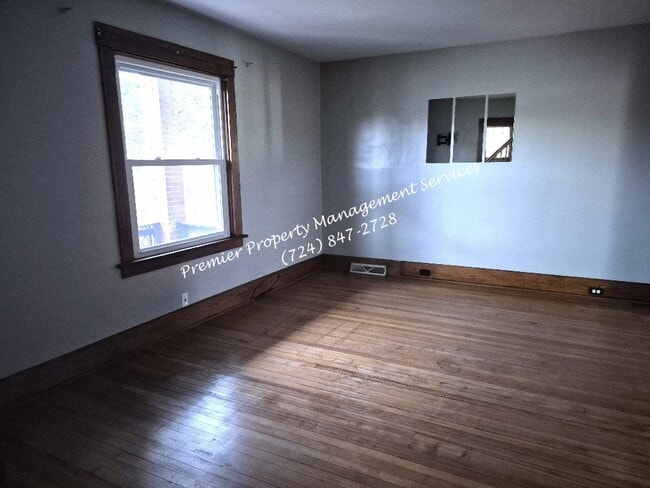 Photo - 2008 Beaver Rd House