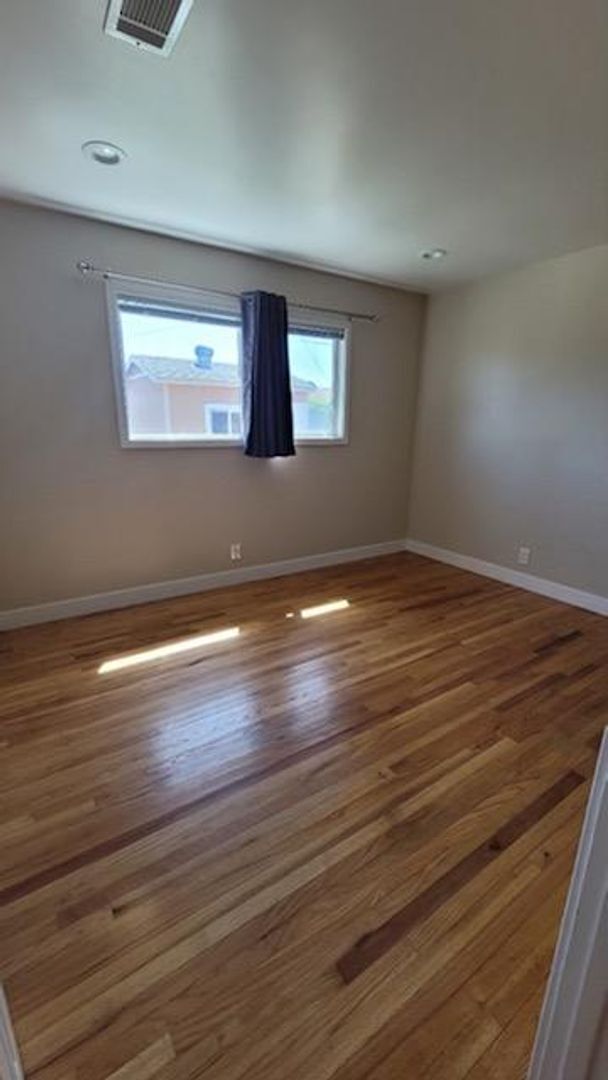 Foto del edificio - 3 Bed 1.5 Bath Home