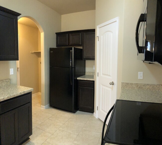 Foto del edificio - Amazing Like New Duplex close to Fort Hood