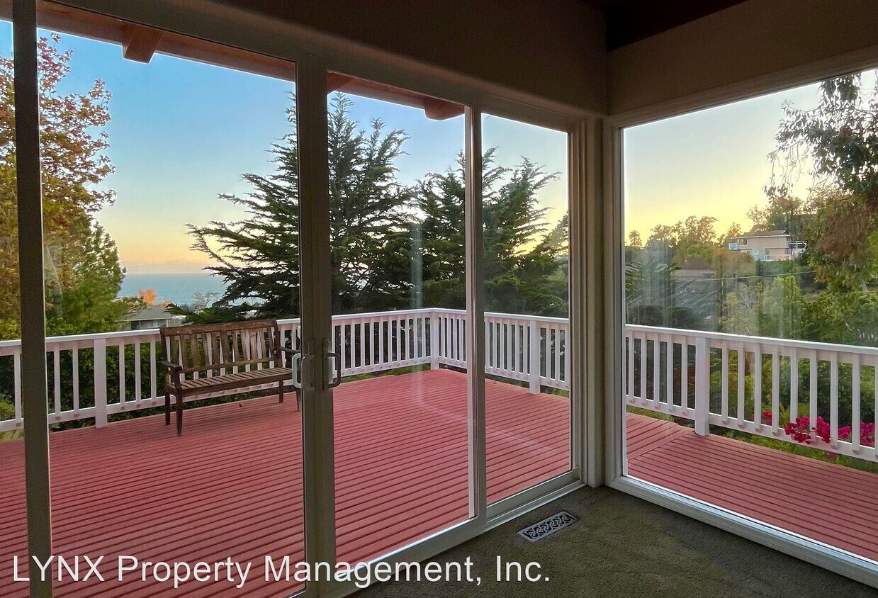 Primary Photo - 3 br, 3 bath House - 2261 Whitney Avenue